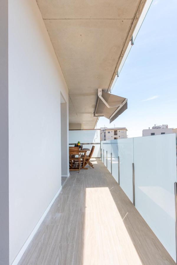 M A R I V E N T Suite With Bathroom And Terrace 50 M2 罗萨斯 外观 照片